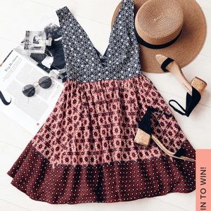 La Vie en Roses Blue and Red Floral Print Dress